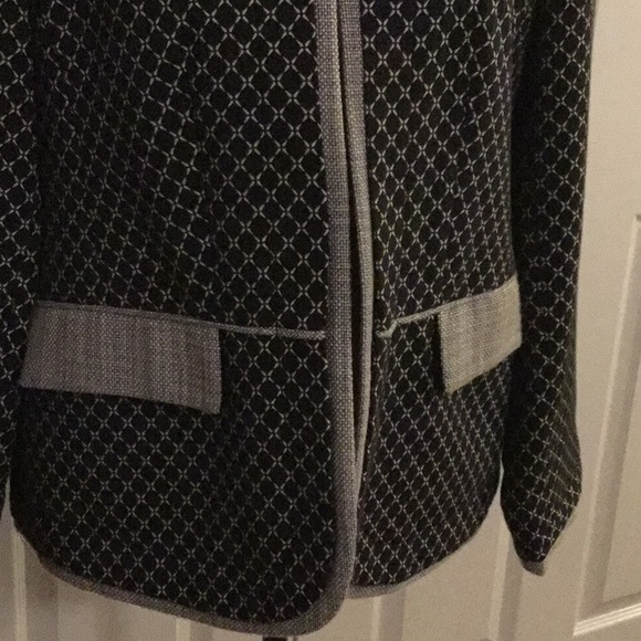 Jacket - Picture 5 of 5